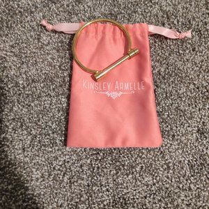 Kinsley Armelle Gold bar bracelet